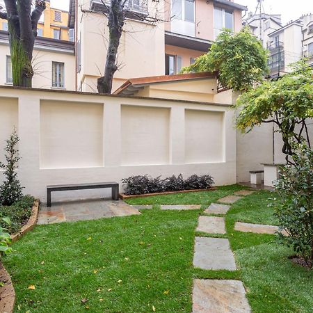 Sant Ambroeus Garden Apartment Milan Bagian luar foto
