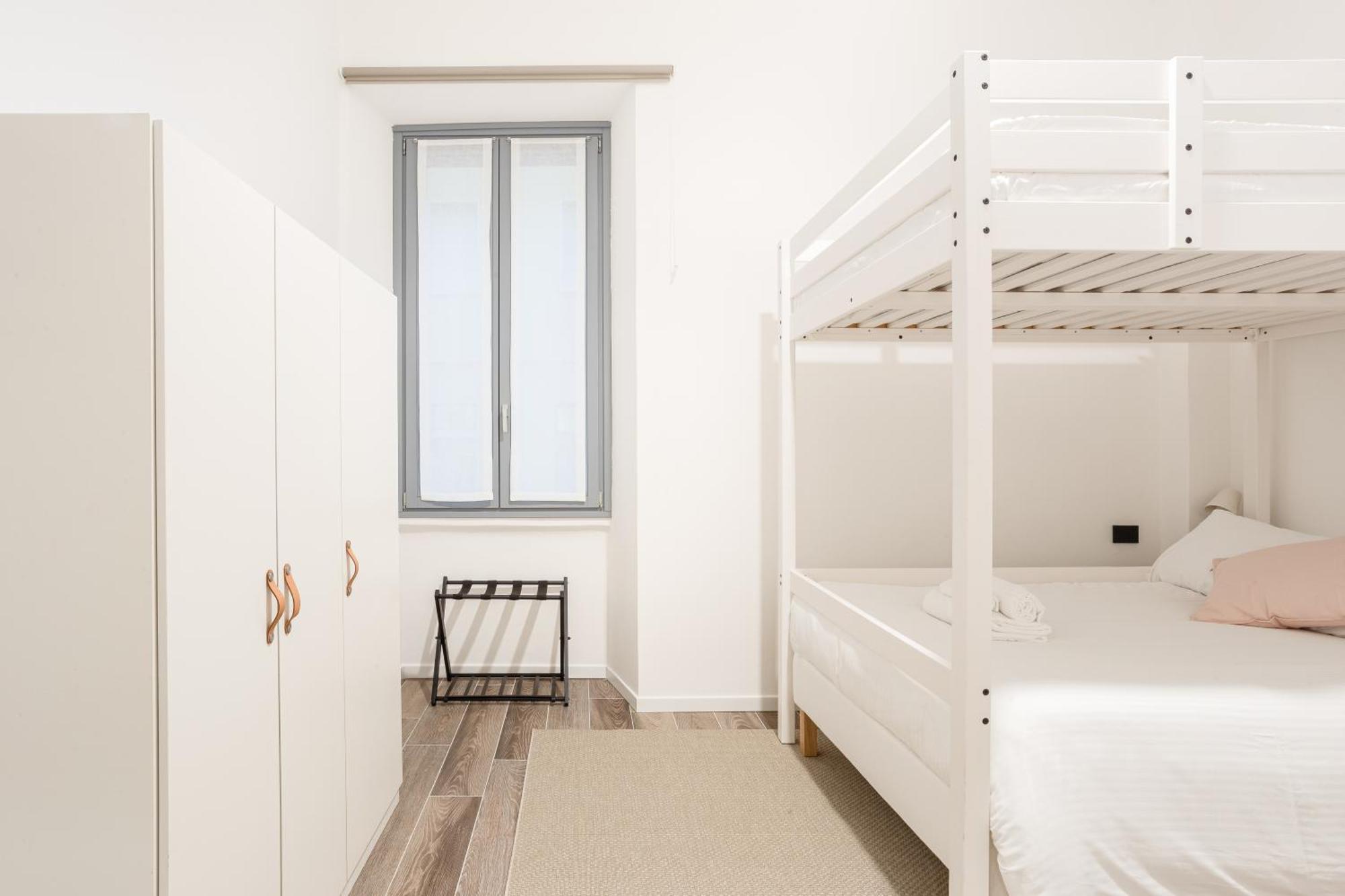 Sant Ambroeus Garden Apartment Milan Bagian luar foto